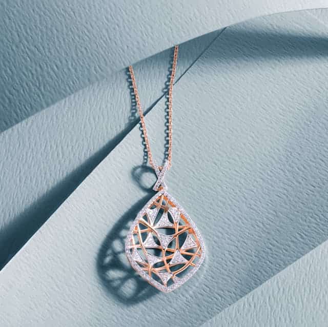 Diamond Necklace Dream Meaning