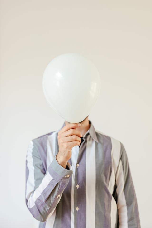 White Balloon Dream Meaning