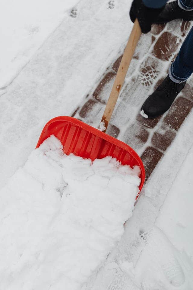 Shoveling Snow Dream Meaning