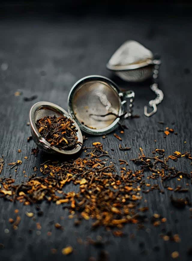 Pouring Tea Dream Meaning 