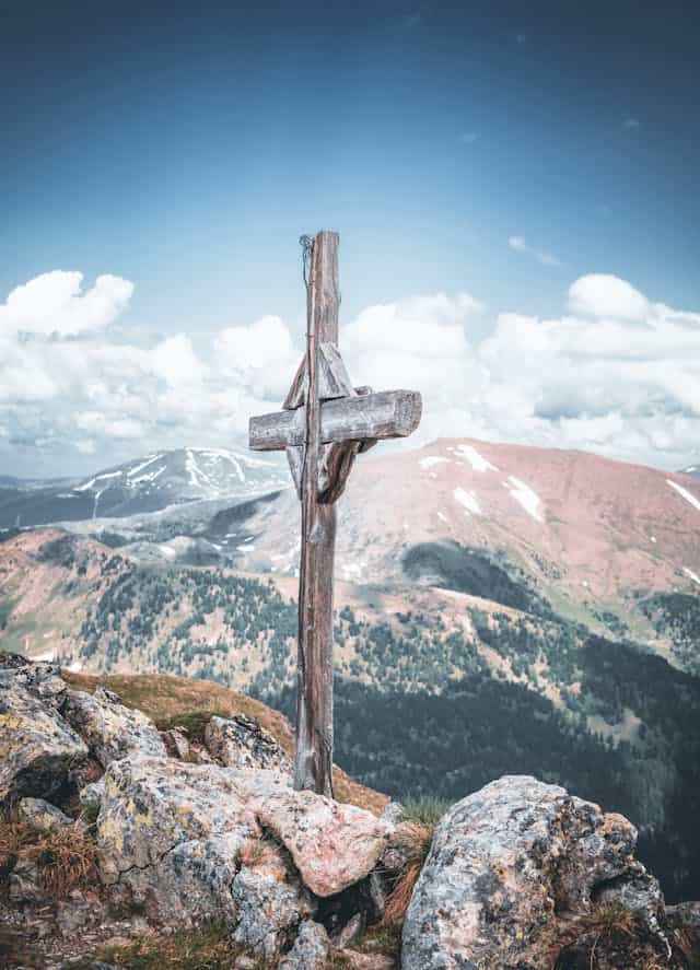 Wooden Cross Dream Meaning