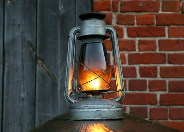 Gas Lamp Dream Meaning 