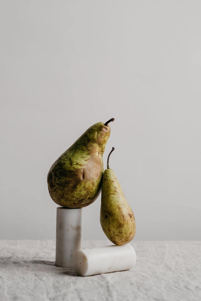 Rotten Pear Dream Meaning