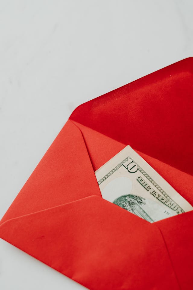 Red Envelope Dream Meaning