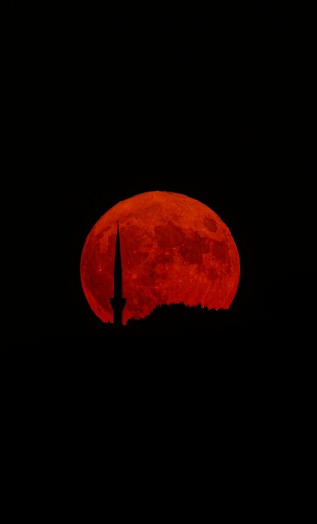 Blood Moon Dream Meaning