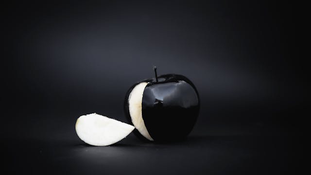 Black Apple Dream Meaning