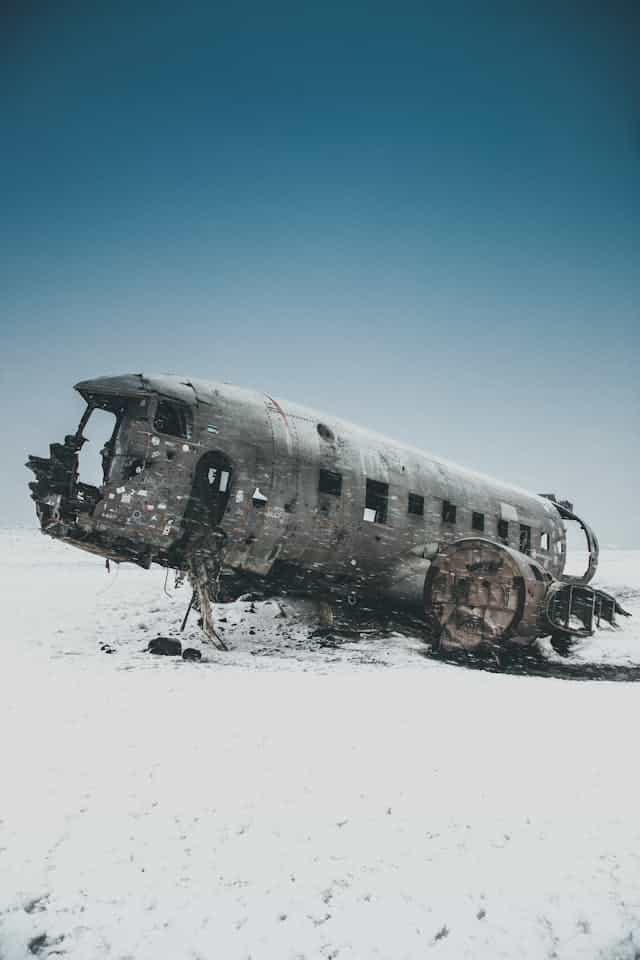 Plane Crash Dream Meaning