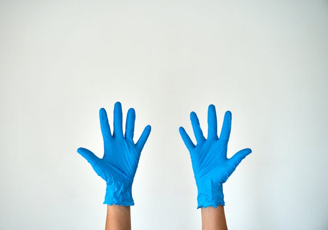 Blue Gloves Dream Meaning