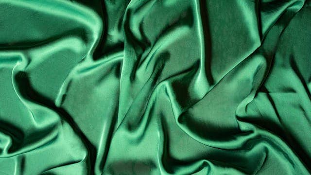 Emerald Green Dream Meaning